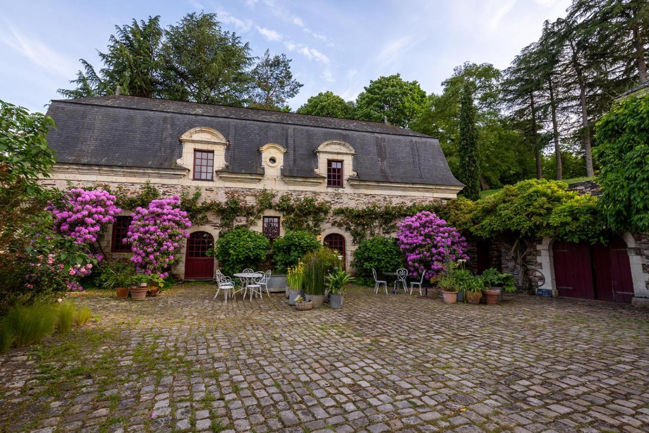 Manoir De La Groye Hotel Saint-Saturnin-sur-Loire Bagian luar foto