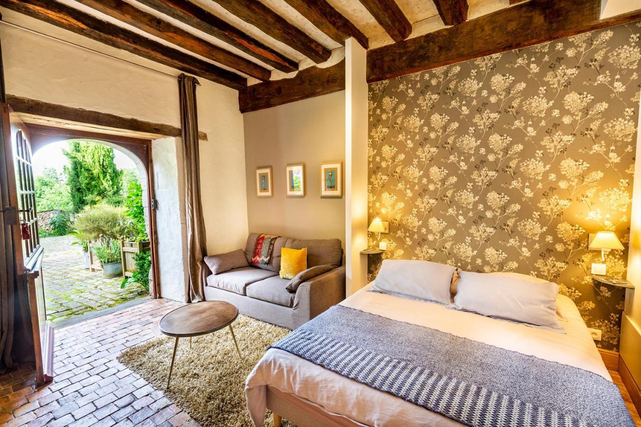 Manoir De La Groye Hotel Saint-Saturnin-sur-Loire Bagian luar foto