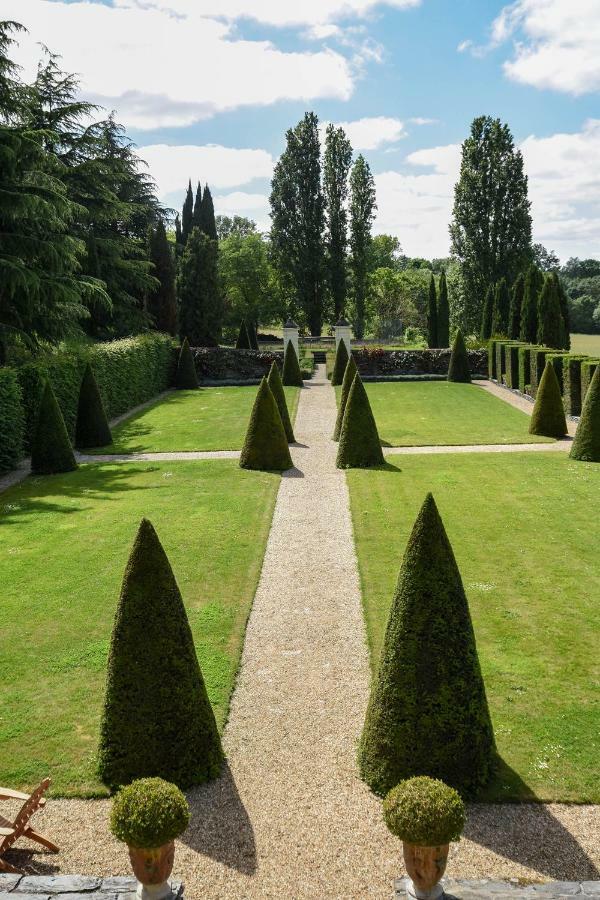 Manoir De La Groye Hotel Saint-Saturnin-sur-Loire Bagian luar foto